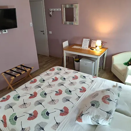 Bed & Breakfast Sweet Harbour Porto - *