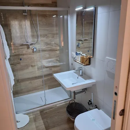 B&B Sweet Harbour Porto - 페자로